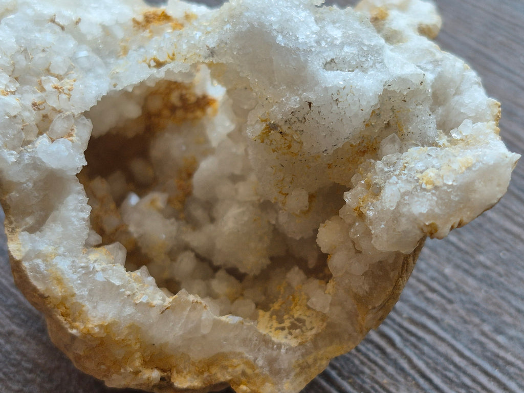 🤍White Quartz Geode-Whole✨Specimen No.007
