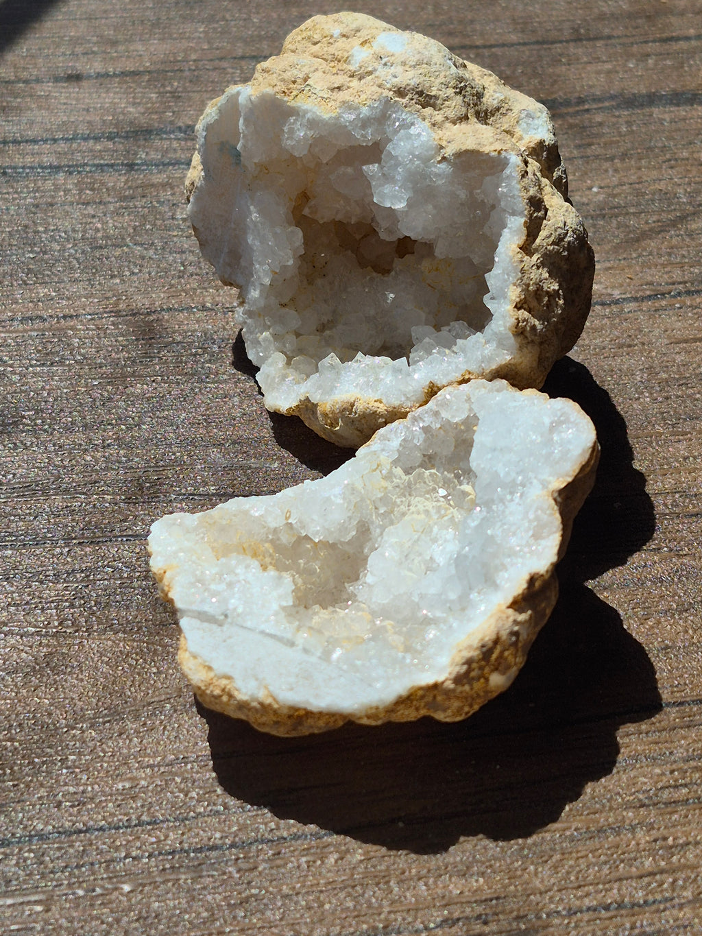 🤍White Quartz Geode- Whole  ✨Specimen No. 006
