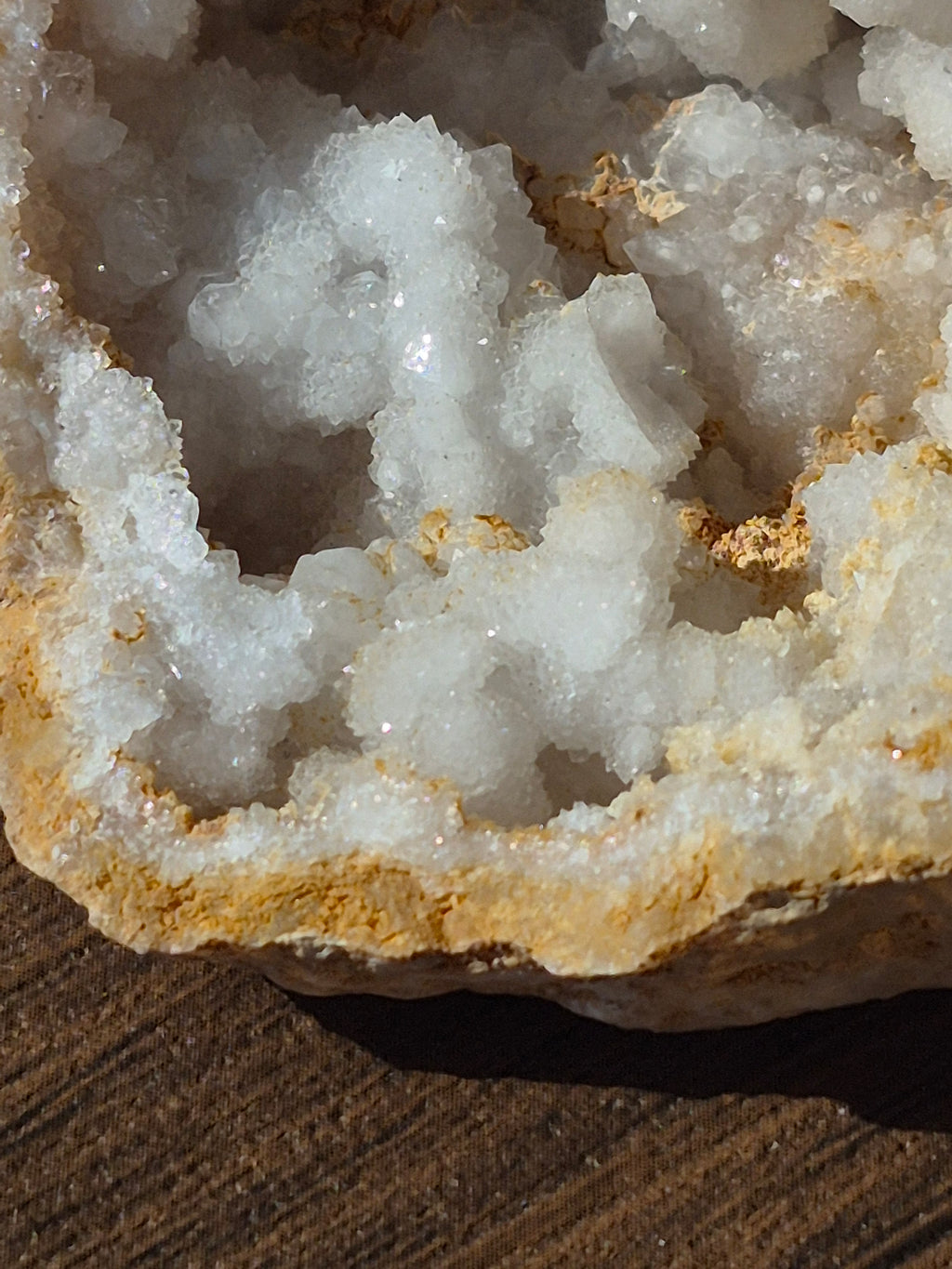 🤍White Quartz Geode- Whole ✨️ Specimen No.001