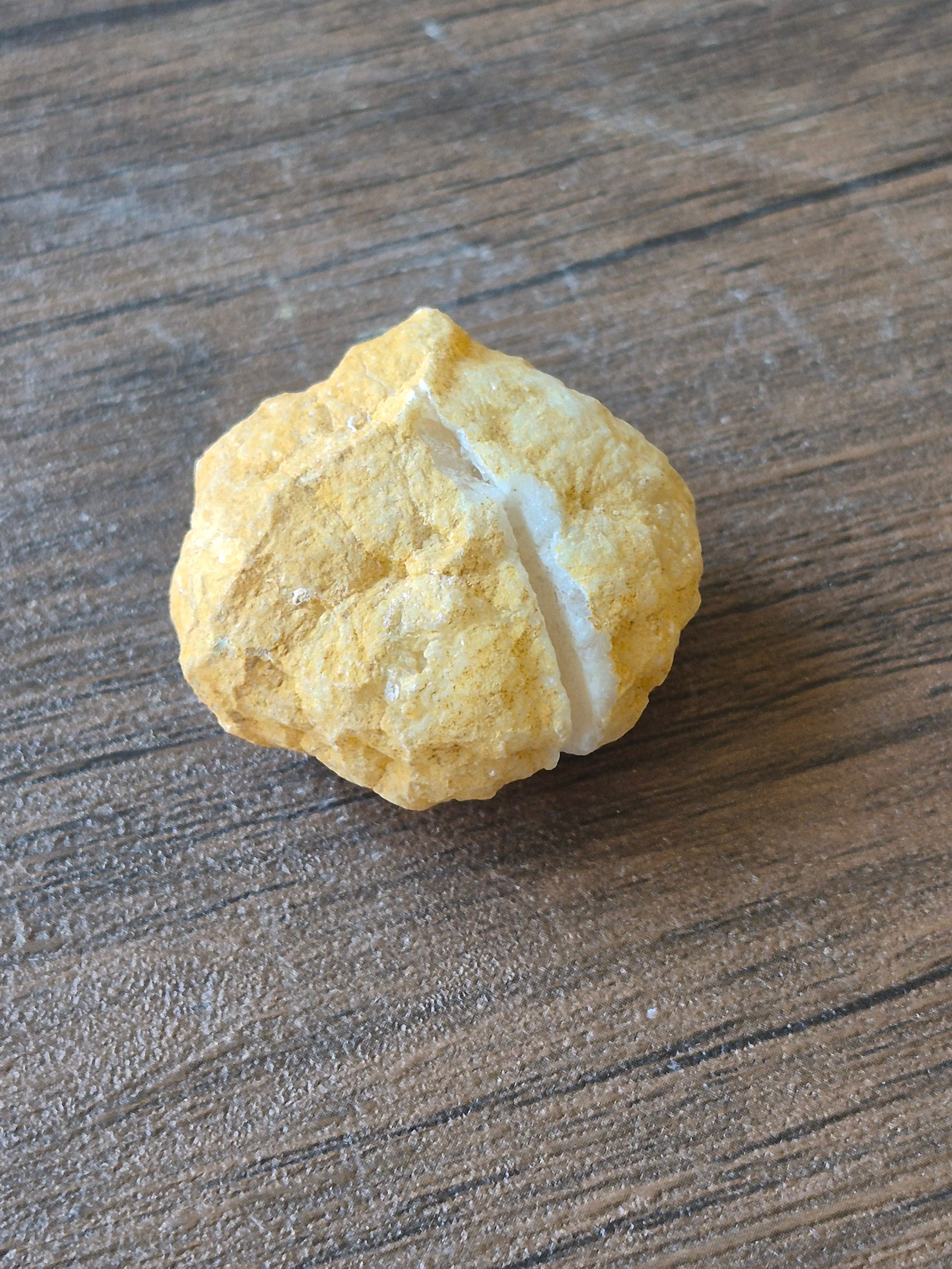 🤍 White Quartz Geode- Mini- Whole ✨️ Specimen No. 013