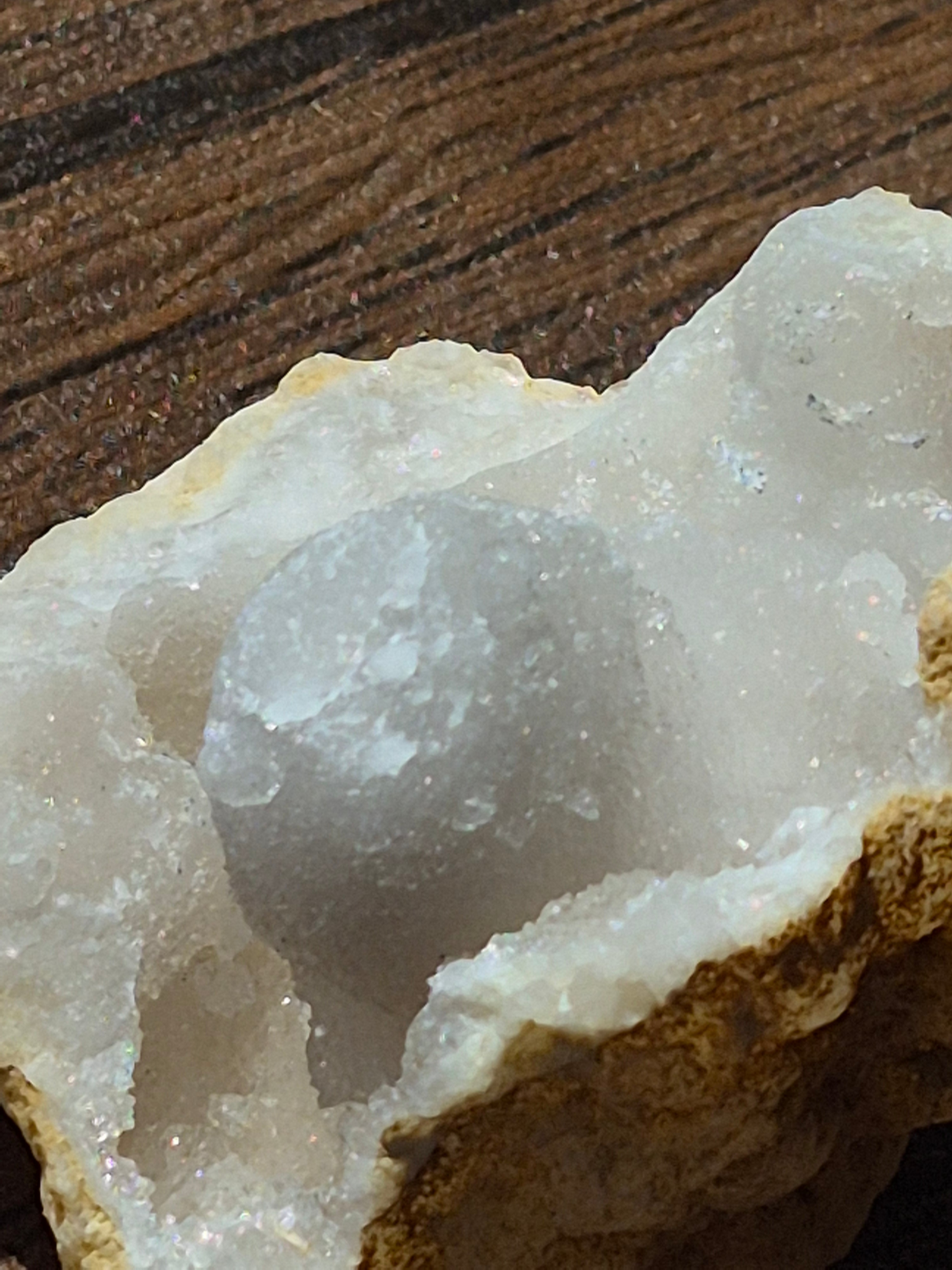 🤍White Quartz Geode- Whole ✨Specimen No. 004