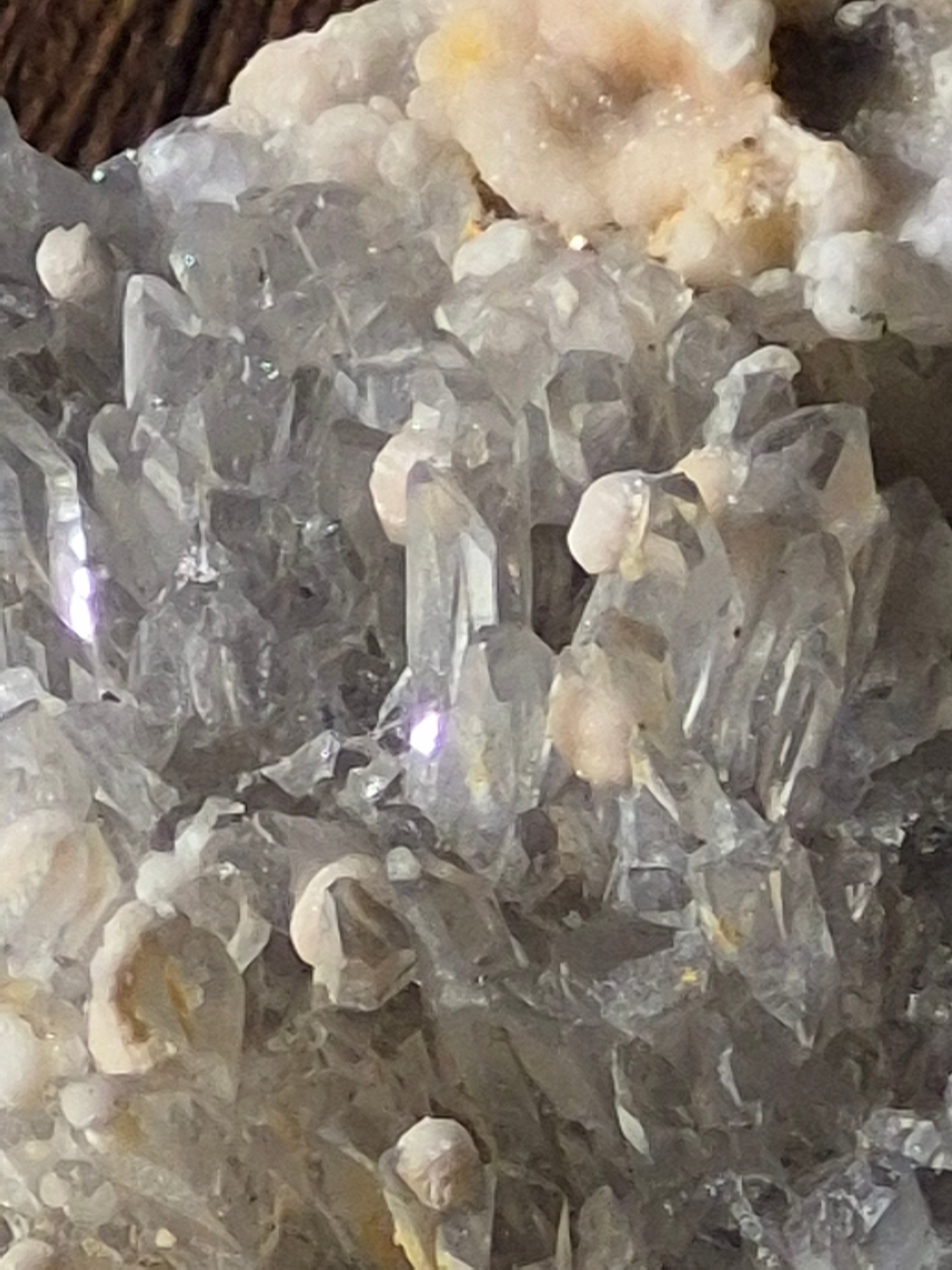 🤍 Frozen Quartz Cluster Skull ⭐