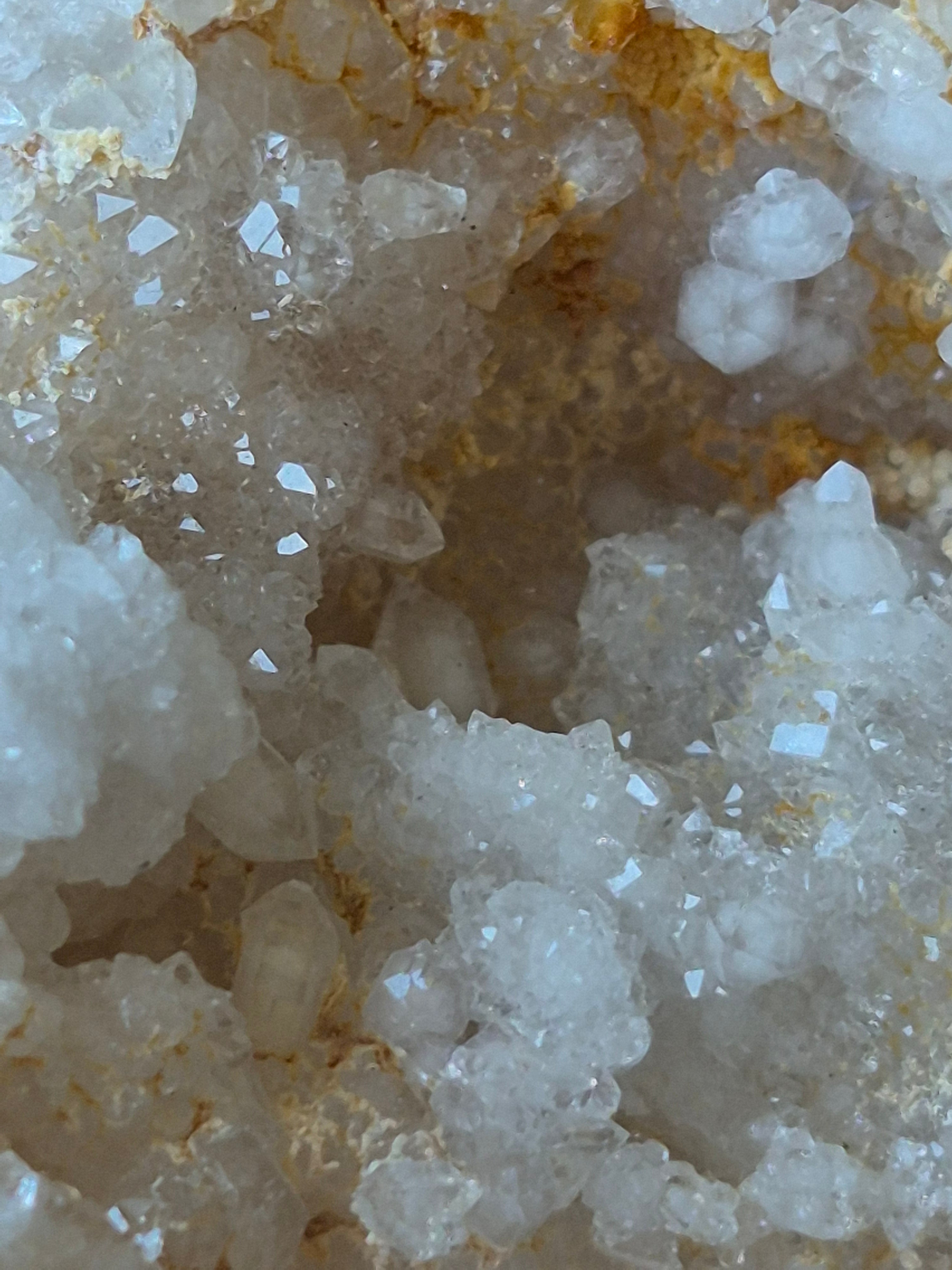 🤍White Quartz Geode-Whole✨Specimen No.007