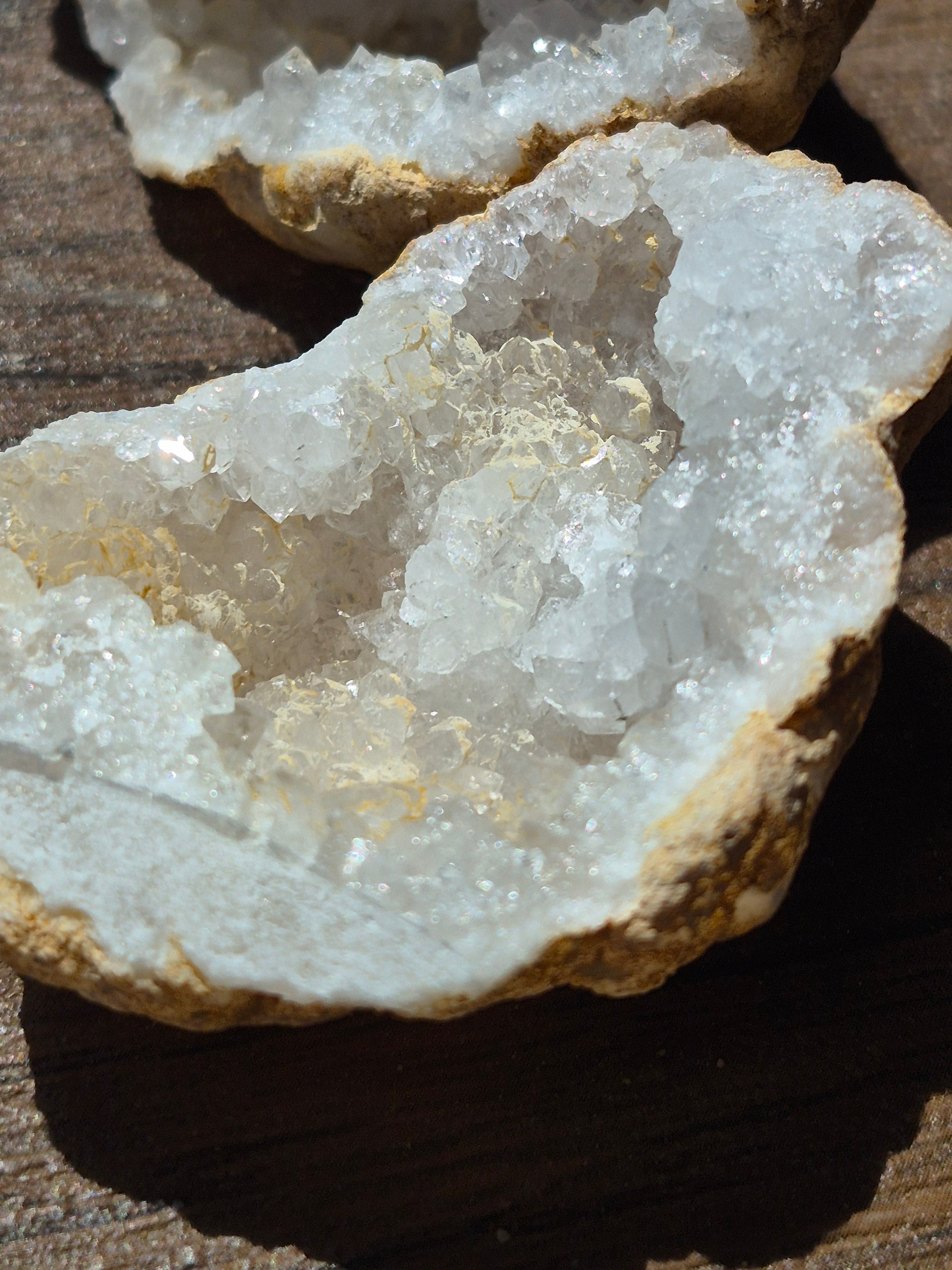 🤍White Quartz Geode- Whole  ✨Specimen No. 006