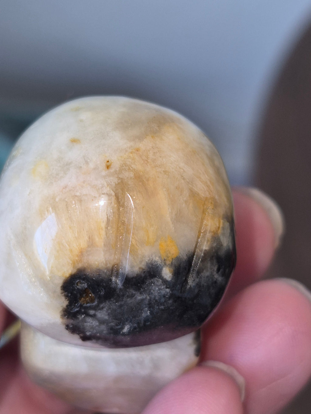 💀 Agate Skull with Natural Druzy Quartz Pocket