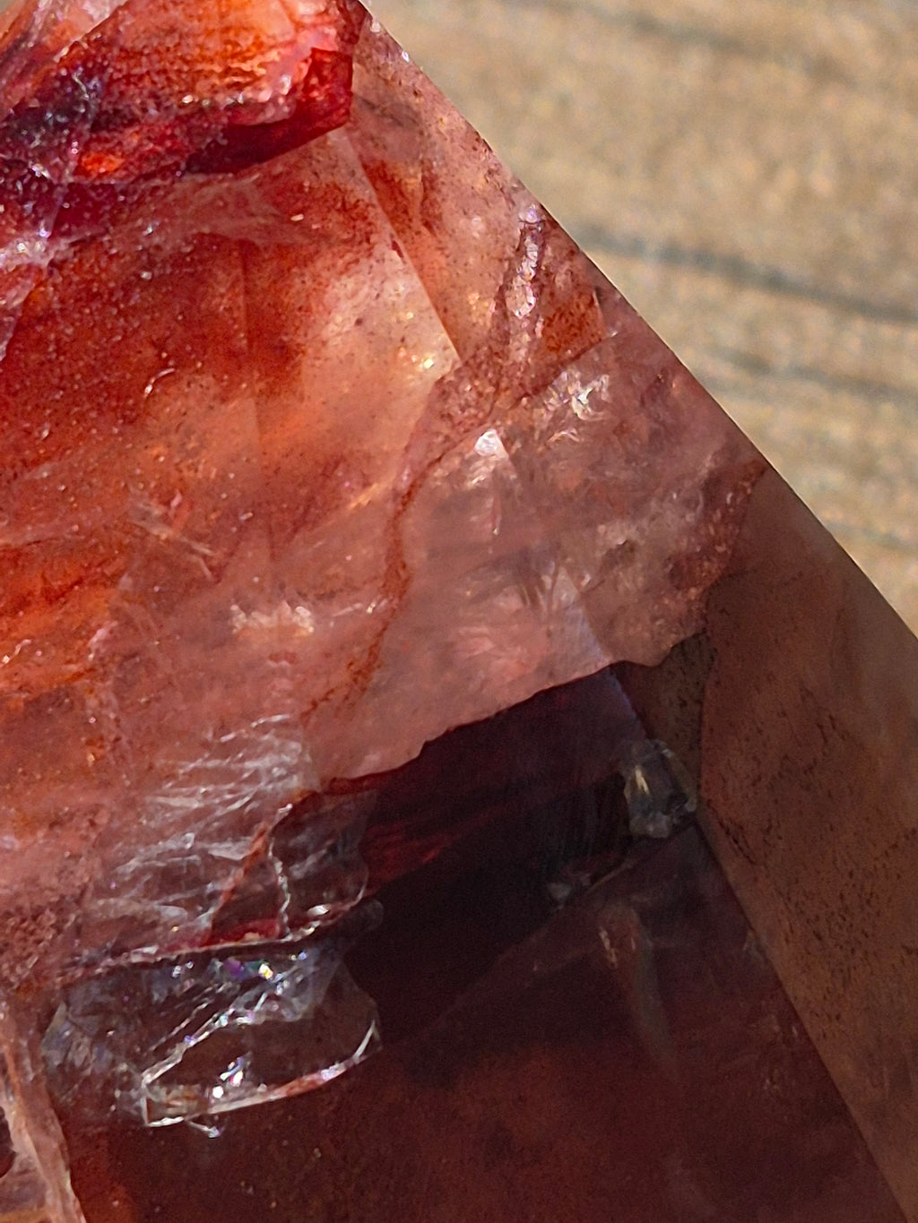 🔥 Fire Quartz Geometric Point