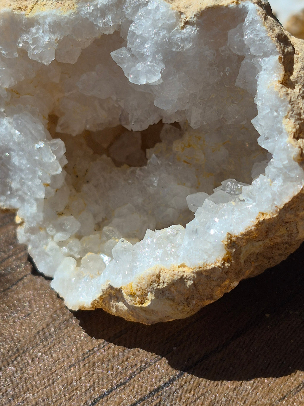 🤍White Quartz Geode- Whole  ✨Specimen No. 006