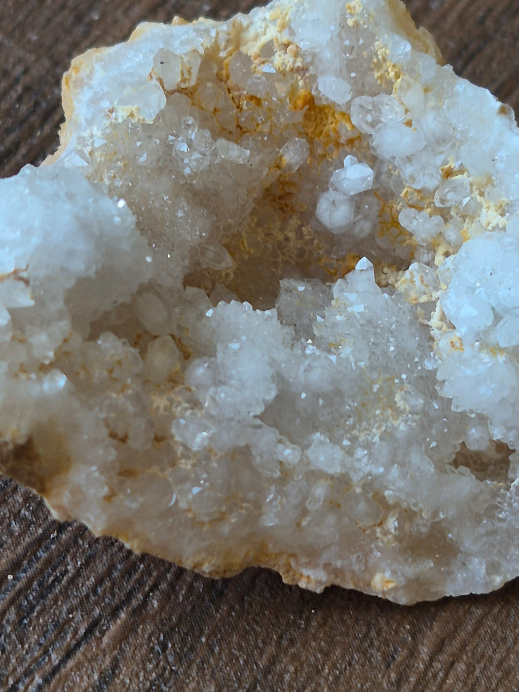 🤍White Quartz Geode-Whole✨Specimen No.007