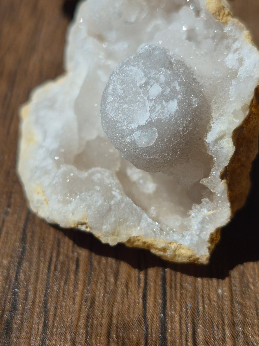 🤍White Quartz Geode- Whole ✨Specimen No. 004