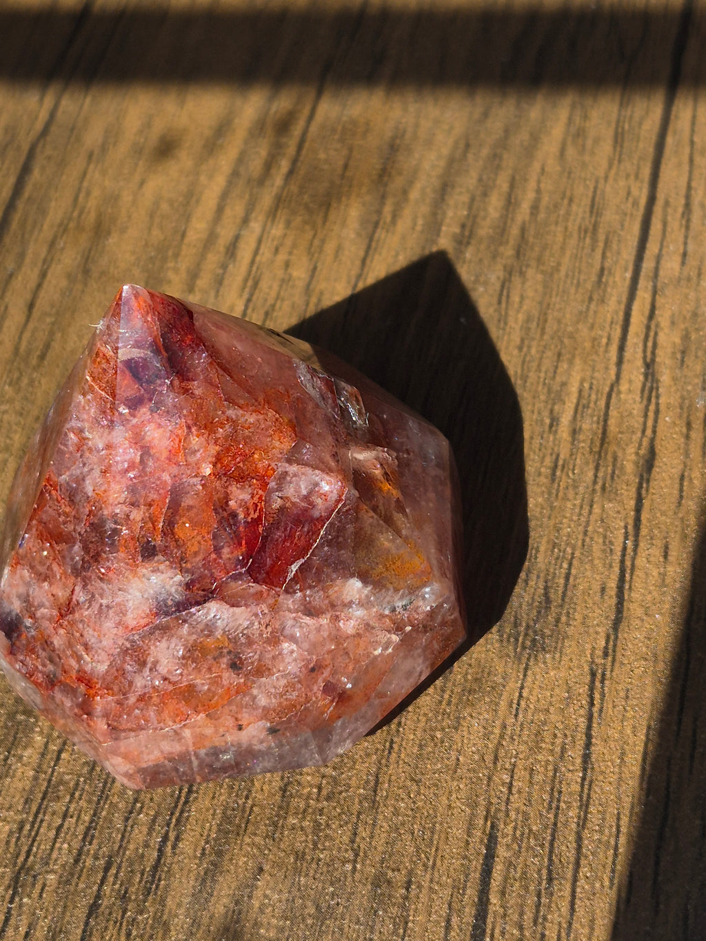 🔥 Fire Quartz Geometric Point