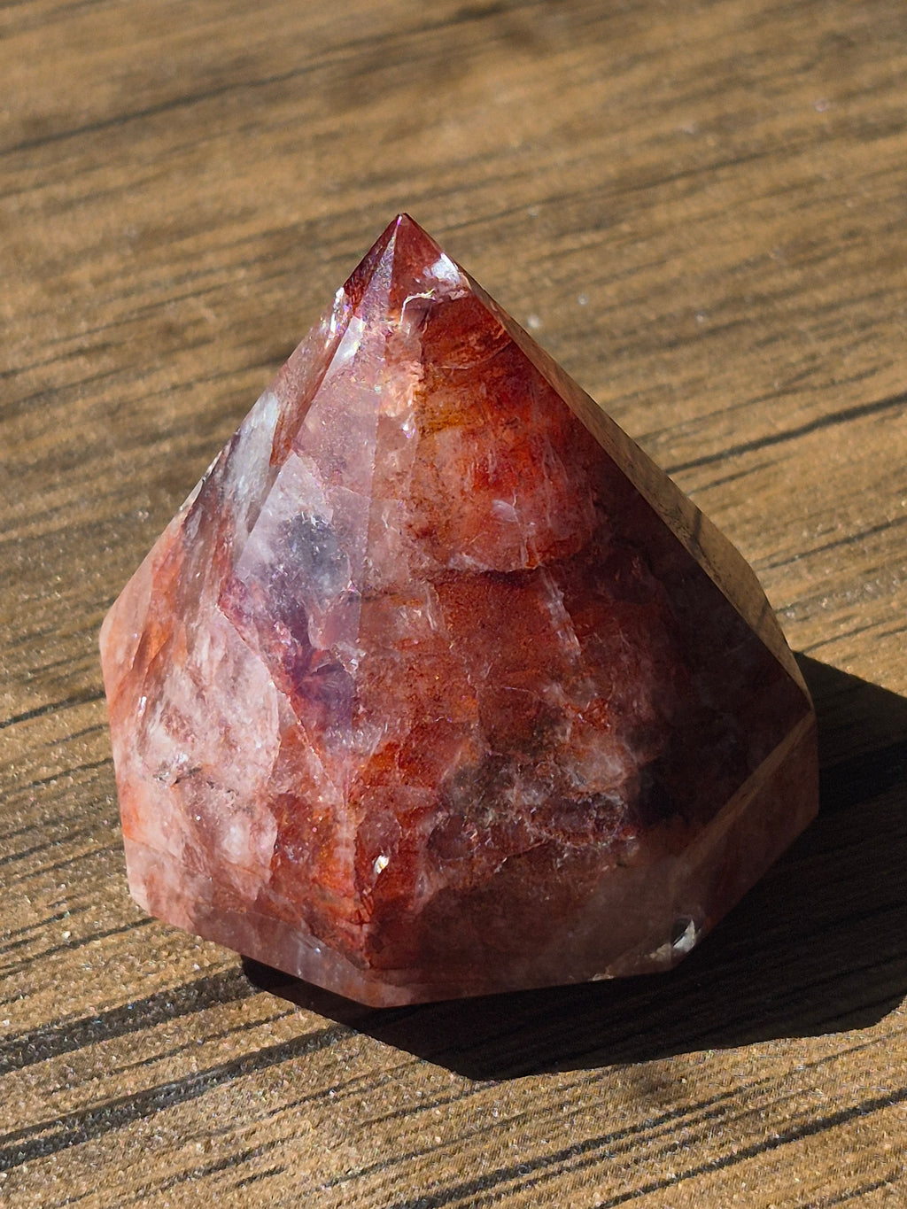 🔥 Fire Quartz Geometric Point
