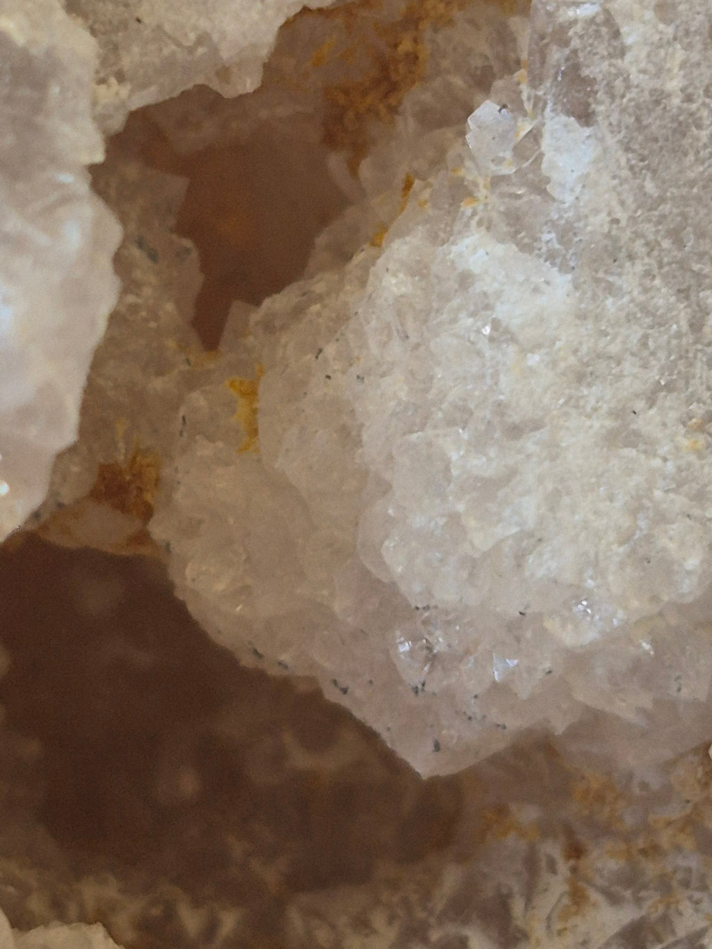 🤍 White Quartz Geode- Whole ✨ Specimen No. 011