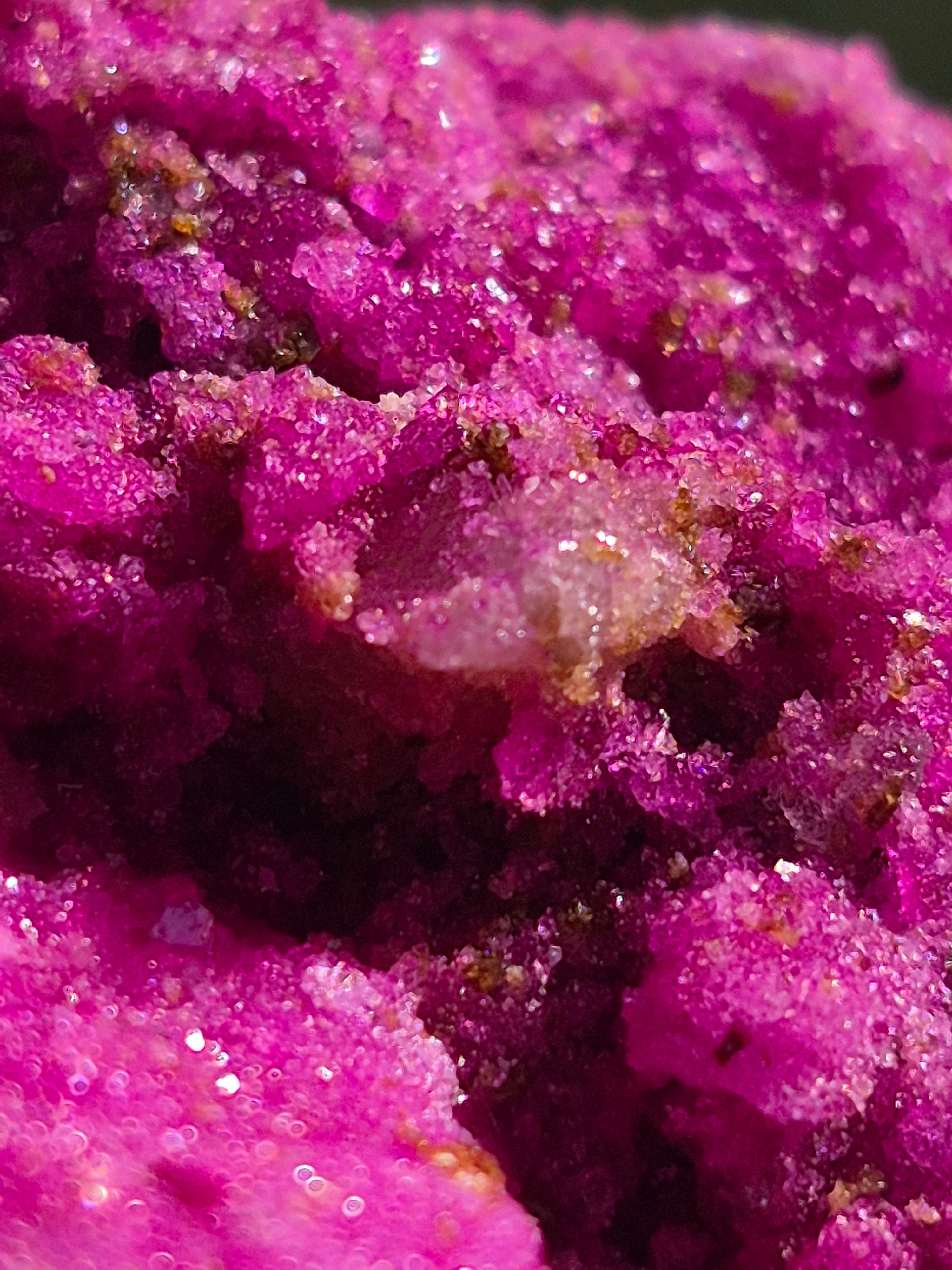 Raw Honeycomb Fairy Dust– Rough Red Corundum  ✨🧚‍♀️🔬