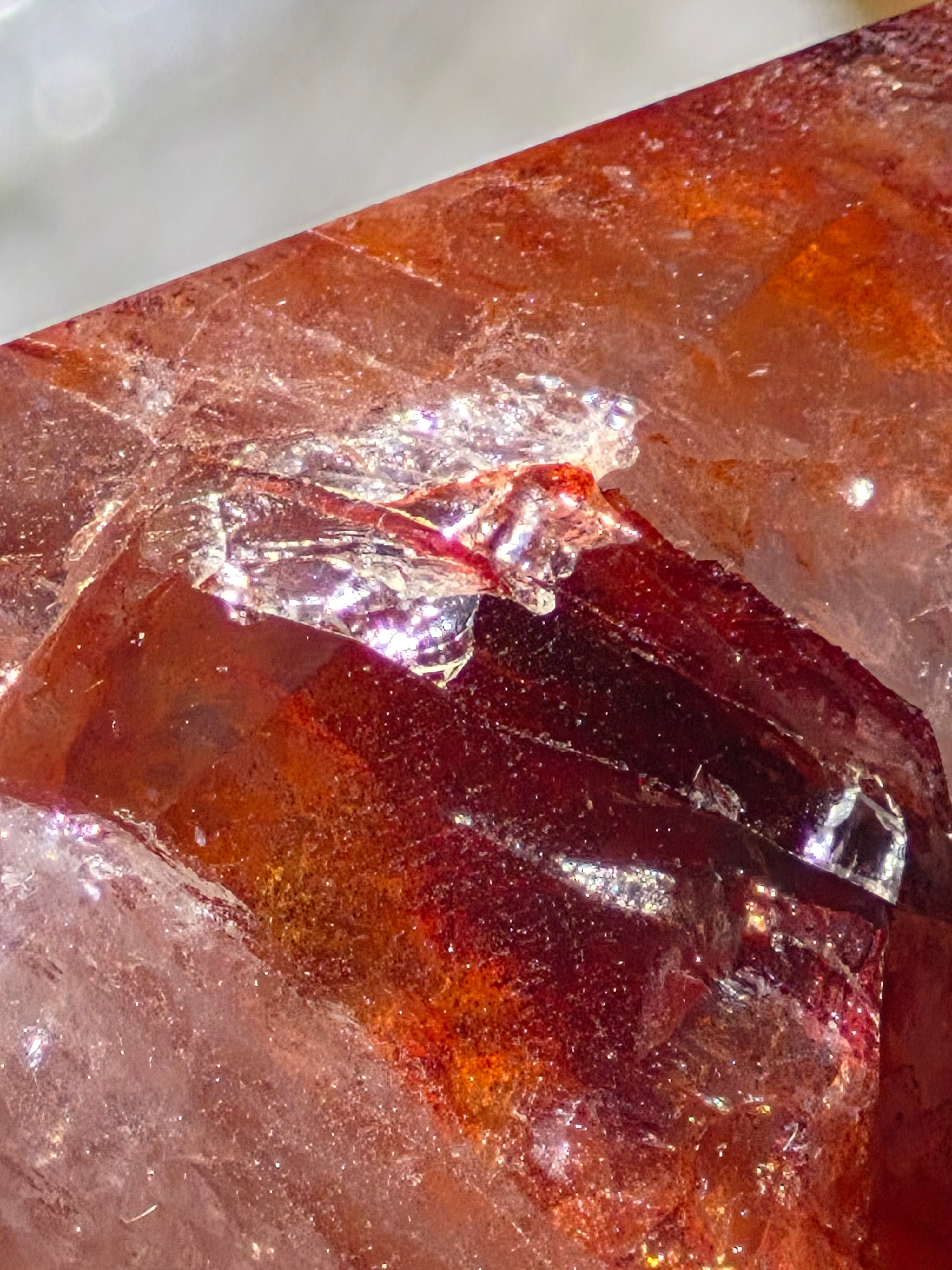 🔥 Fire Quartz Geometric Point