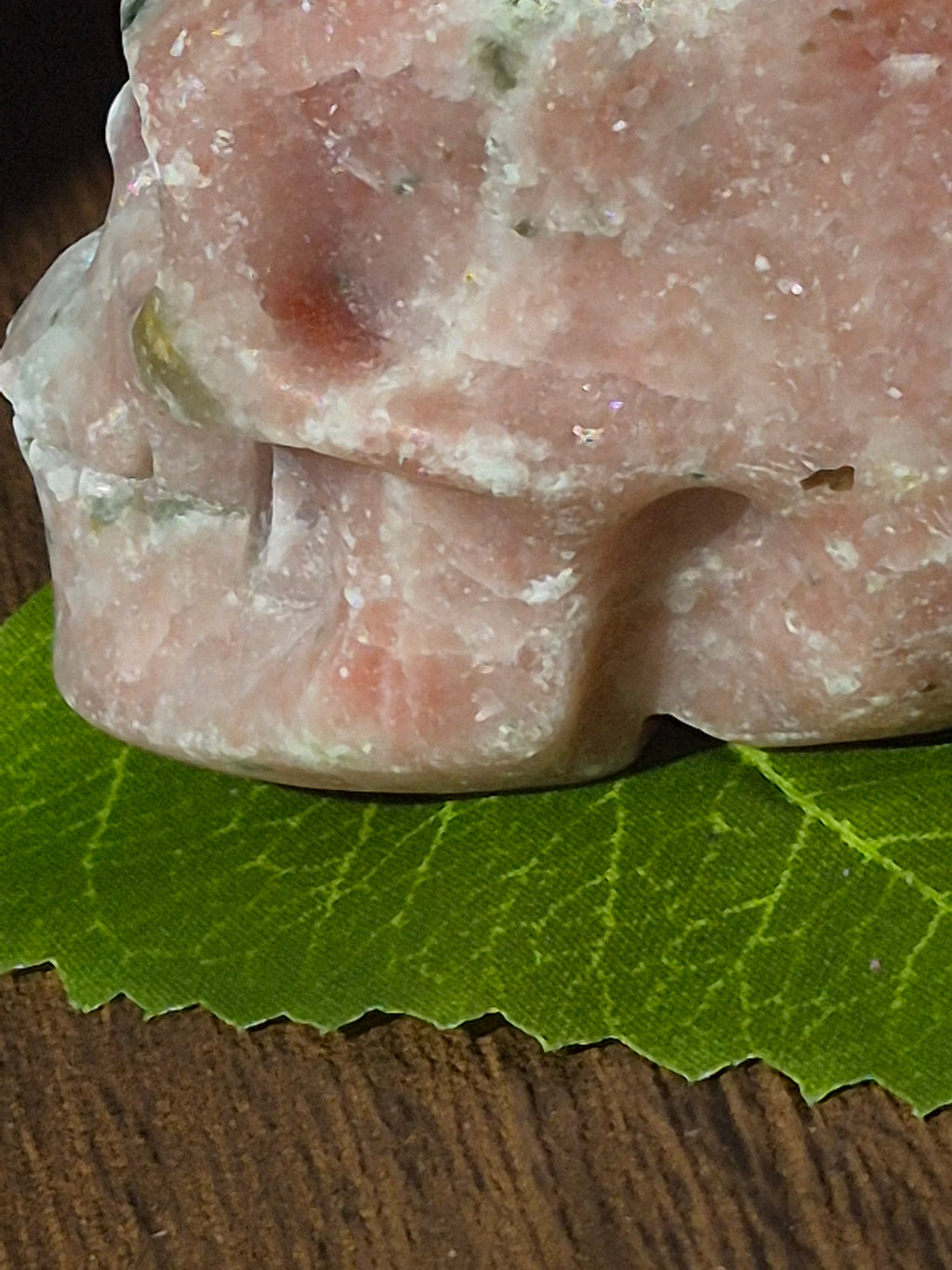💀 Mystery Pink Quartz Skull