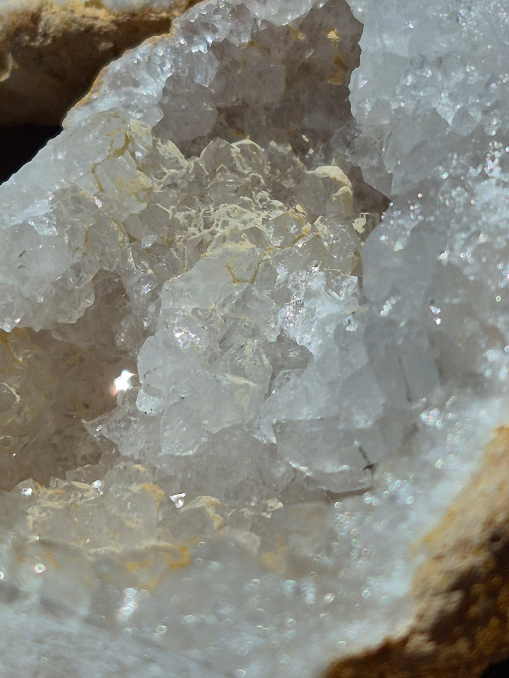 🤍White Quartz Geode- Whole  ✨Specimen No. 006