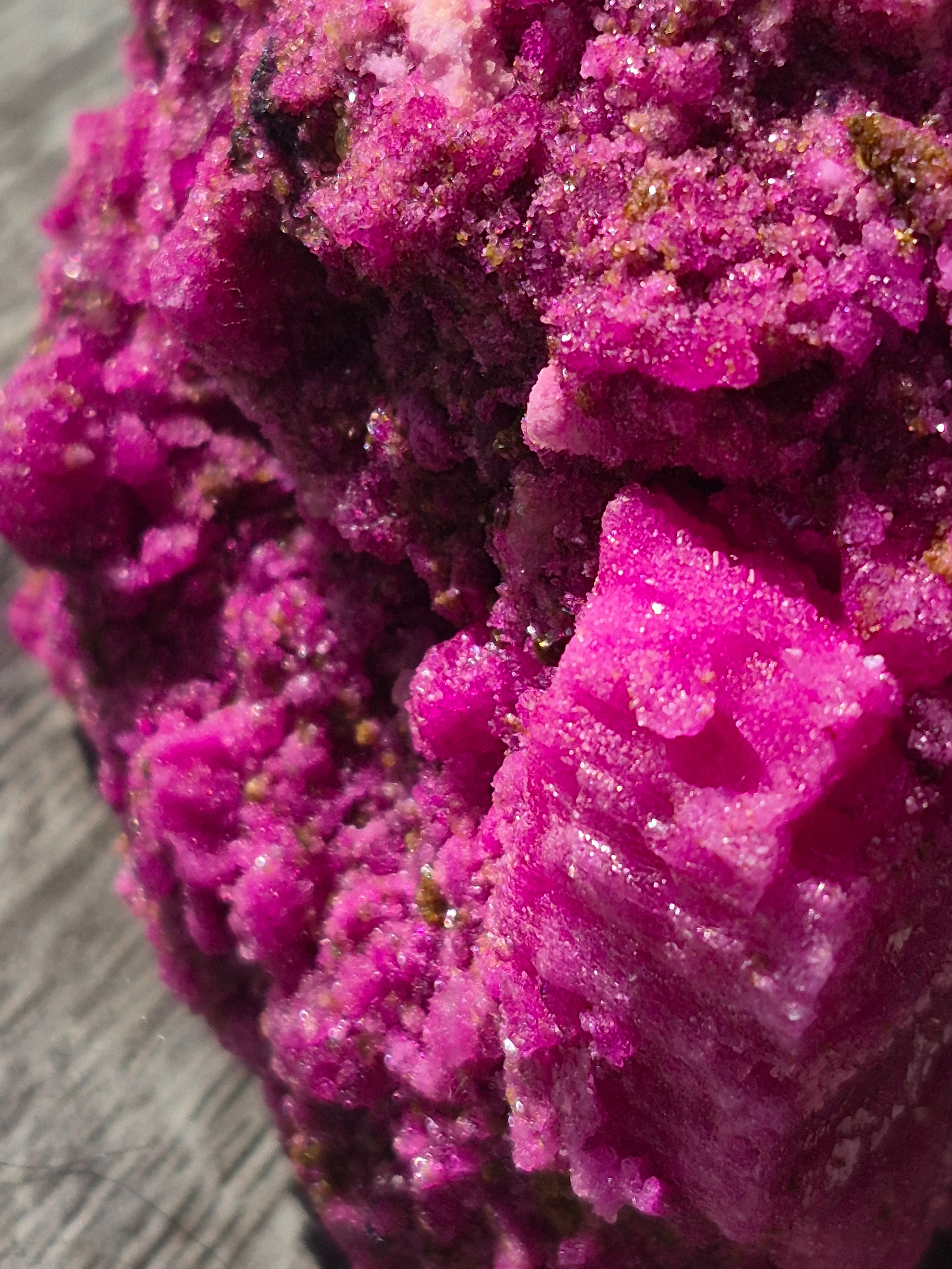 Raw Honeycomb Fairy Dust– Rough Red Corundum  ✨🧚‍♀️🔬